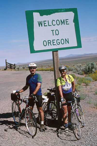 Paul & Linda enter Oregon