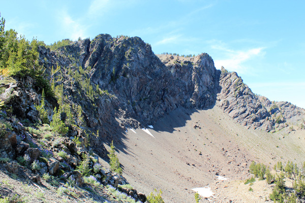Cougar Pond SW Peak rising to the west above the saddle